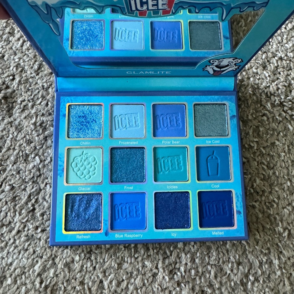 Glamlite "Blue Raspberry" eyeshadow palette